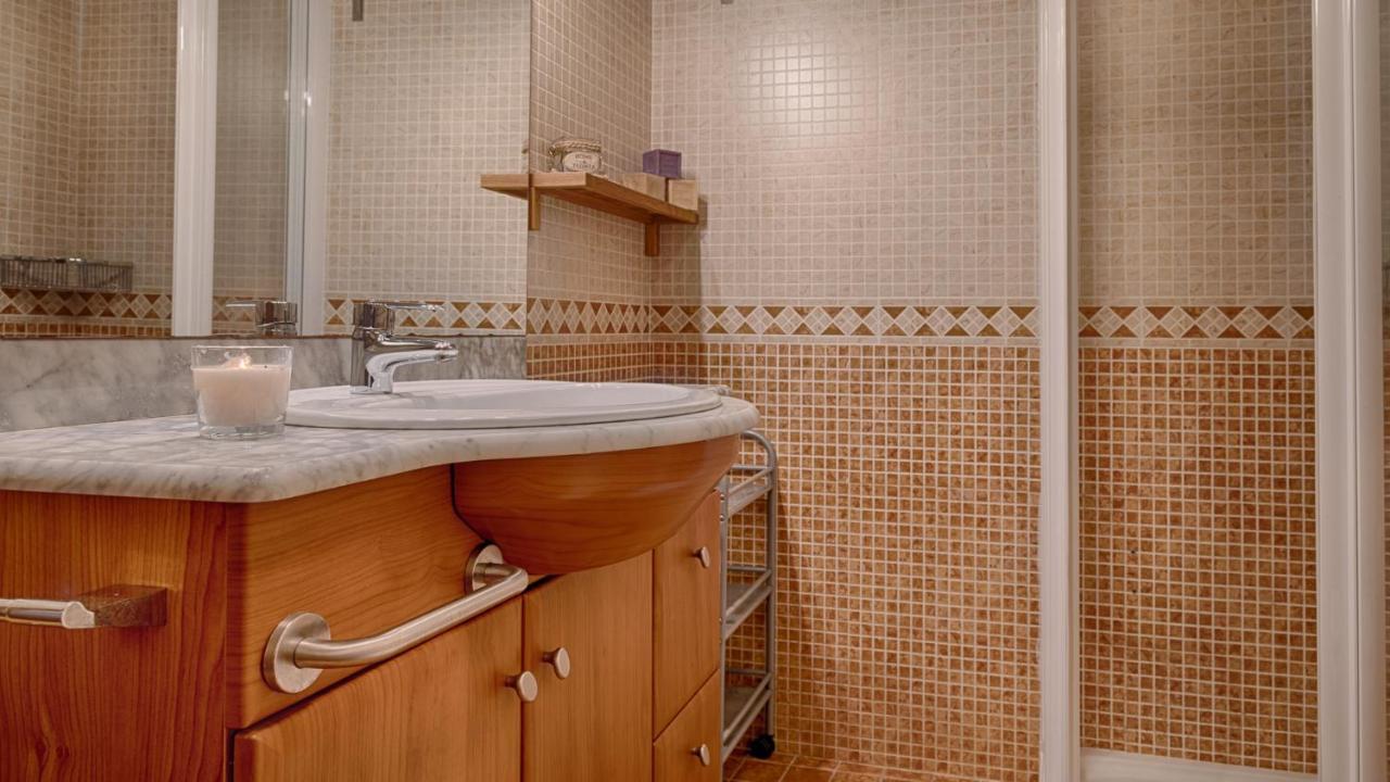 Saplan Real Estate Irissa Apartman Les Kültér fotó