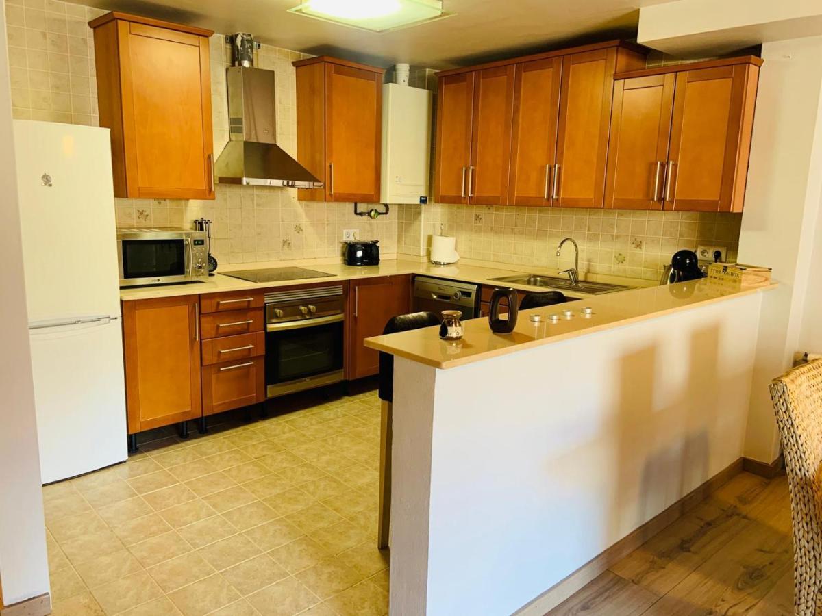 Saplan Real Estate Irissa Apartman Les Kültér fotó